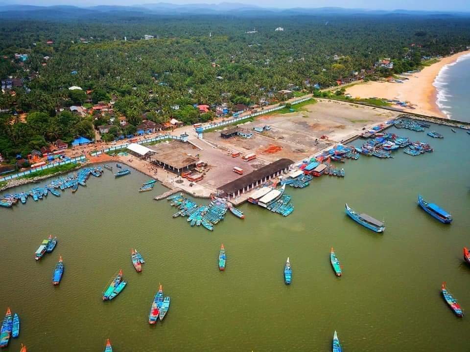 കൊയിലാണ്ടിയിൽ ലഹരി സംഘങ്ങൾ താവളം മാറ്റി കൊയിലാണ്ടിയിൽ ലഹരി സംഘങ്ങൾ താവളം മാറ്റി