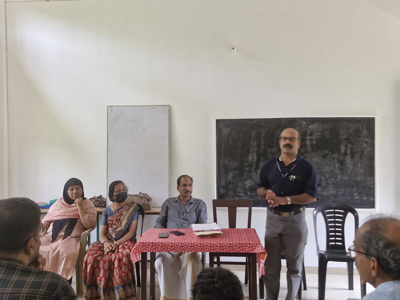 “മോർണിംഗ് മീൽ ” പദ്ധതിയുമായി തുവ്വക്കോട് എഎൽപി സ്കൂൾ “മോർണിംഗ് മീൽ ” പദ്ധതിയുമായി തുവ്വക്കോട് എഎൽപി സ്കൂൾ
