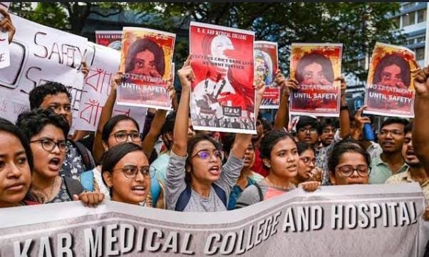 ഡോക്ടർമാരുടെ സമരം ; ശസ്ത്രക്രിയകൾ നടക്കില്ല, ഒപി പ്രവർത്തിക്കില്ല ഡോക്ടർമാരുടെ സമരം ; ശസ്ത്രക്രിയകൾ നടക്കില്ല, ഒപി പ്രവർത്തിക്കില്ല