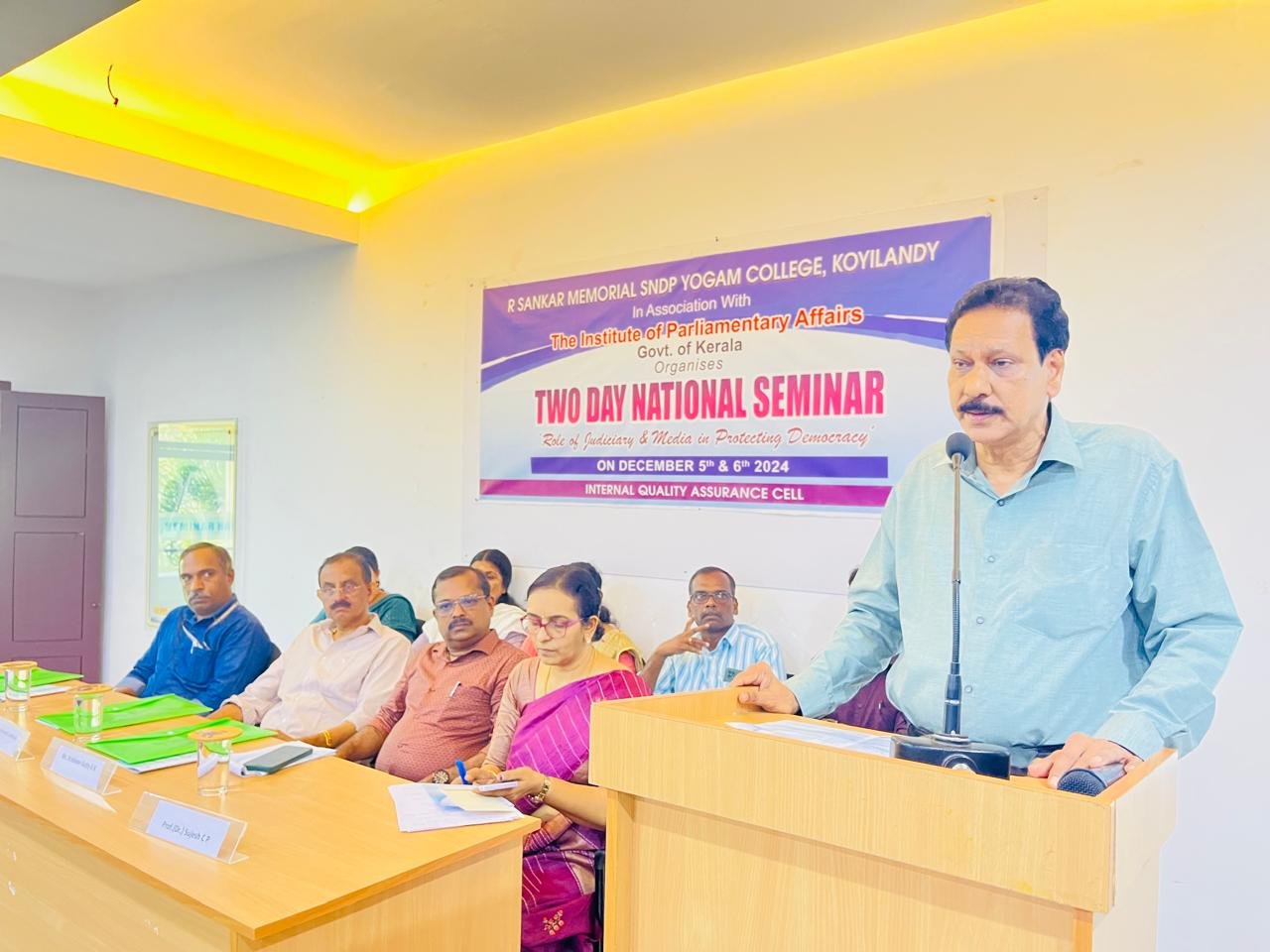 എസ്എൻഡിപി കോളേജിൽ ഇൻസ്റ്റിറ്റ്യൂട്ട് ഓഫ് പാർലിമെന്ററി അഫയേഴ്സിന്റെ ദ്വിദിന ദേശീയ സെമിനാർ എസ്എൻഡിപി കോളേജിൽ ഇൻസ്റ്റിറ്റ്യൂട്ട് ഓഫ് പാർലിമെന്ററി അഫയേഴ്സിന്റെ ദ്വിദിന ദേശീയ സെമിനാർ