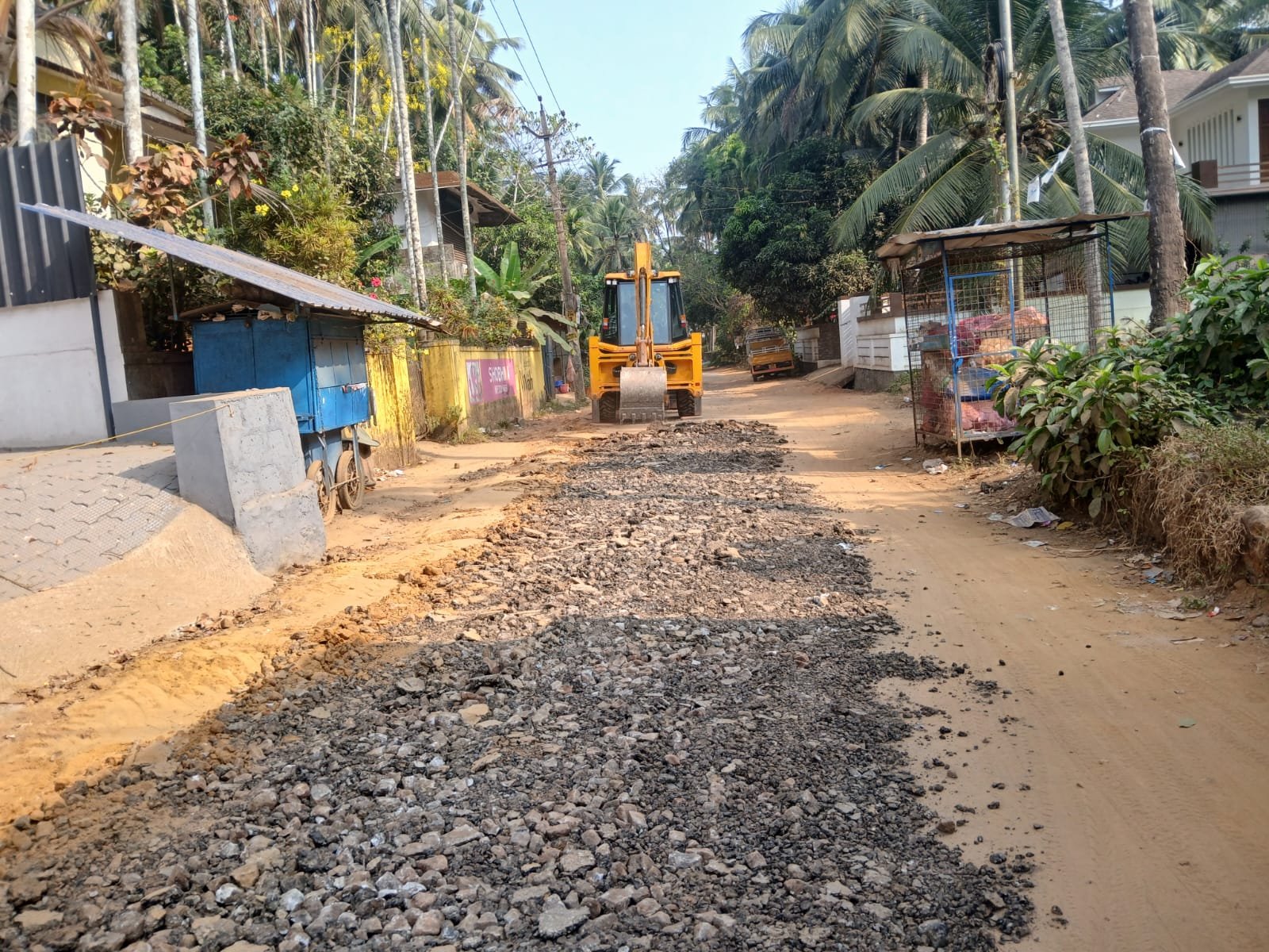 പെരുവട്ടൂർ നടേരിക്കടവ് റോഡിലെ ദുരിത യാത്രയ്ക്ക് അറുതി